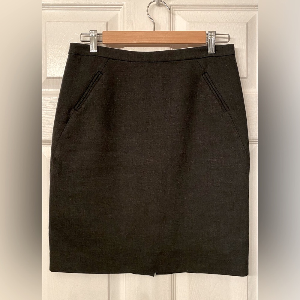 LOFT skirt *GENTLY worn*